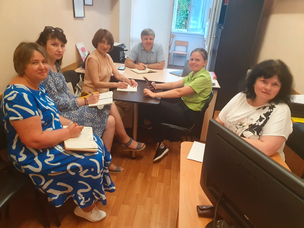 Зустріч викладачів кафедри менеджменту та підприємництва з кандидатом фізико-математичних наук, доцентом Акбаш Катериною Сергіївною щодо участі в міжнародних проєктах та оформлення грантових заявок